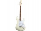 Squier By Fender Bullet Strat w/ Tremolo. Rosewood Fretboard Arctic White električna gitara električna gitara