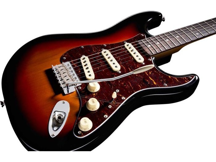 Squier By Fender Classic Vibe Stratocaster '60s. Rosewood Fretboard 3