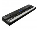 Yamaha CP40 električni klavir električni klavir