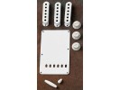 Fender PRIBOR Stratocaster Accessory Kit. White  