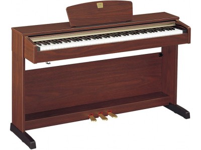 Yamaha CLP-320 / C / M Mahagony 