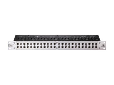 Behringer ULTRAPATCH PRO PX2000 Behringer ULTRAPATCH PRO PX2000