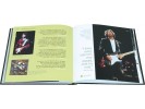 Fender PRIBOR BOOK THE STRAT CHRONICLES Fender PRIBOR BOOK THE STRAT CHRONICLES