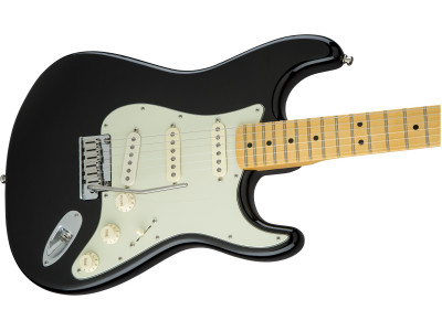 Fender Legacy  The Edge Strat MN BLK* 