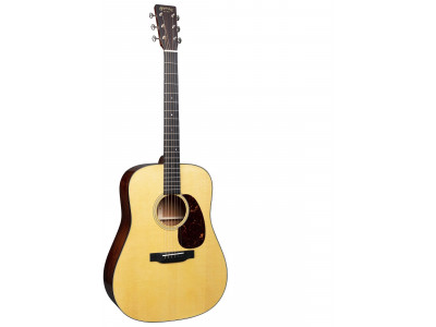 Martin D18 