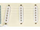 Squier By Fender Legacy Bullet® Stratocaster®, Laurel Fingerboard, Arctic White 