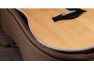Taylor 210ce 