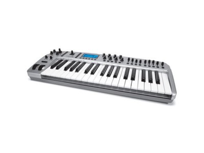M-Audio Ozonic ** 