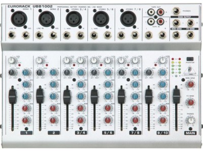 Behringer EURORACK UBB1002 Behringer EURORACK UBB1002