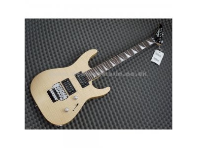 Jackson DX10D DINKY™. ROSEWOOD FRETBOARD. NATURAL. W/ GIG BAG ** Jackson DX10D DINKY™. ROSEWOOD FRETBOARD. NATURAL. W/ GIG BAG **